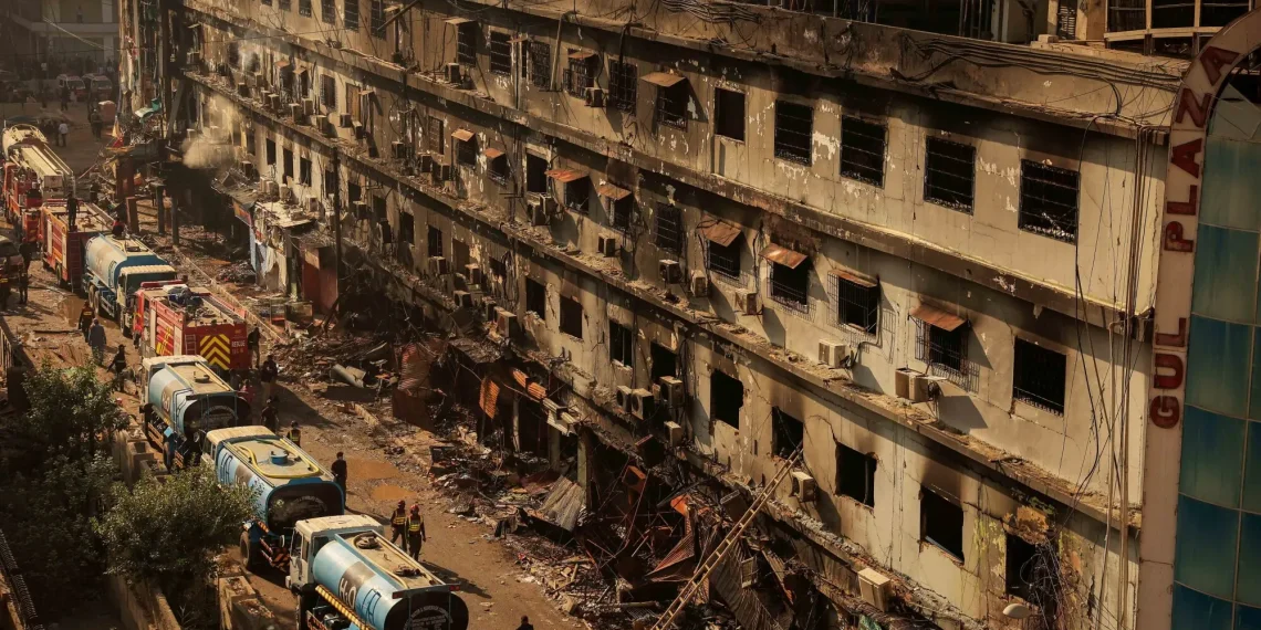 سلمان اقبال کا گل پلازہ دورہ، متاثرہ تاجروں کے لئے 5 سے 6 ارب روپے قرض کی پیشکش