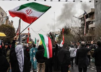 عنوان: تہران میں مشتبہ ڈرون سرگرمیوں کے بعد ایران کا فضائی دفاعی نظام متحرک