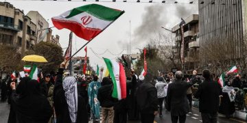 تہران میں مشتبہ ڈرون سرگرمیوں کے بعد ایران کا فضائی دفاعی نظام متحرک