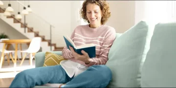 موسیقی اور کتابیں بڑھاپا سست کر سکتی ہیں، نئی تحقیق